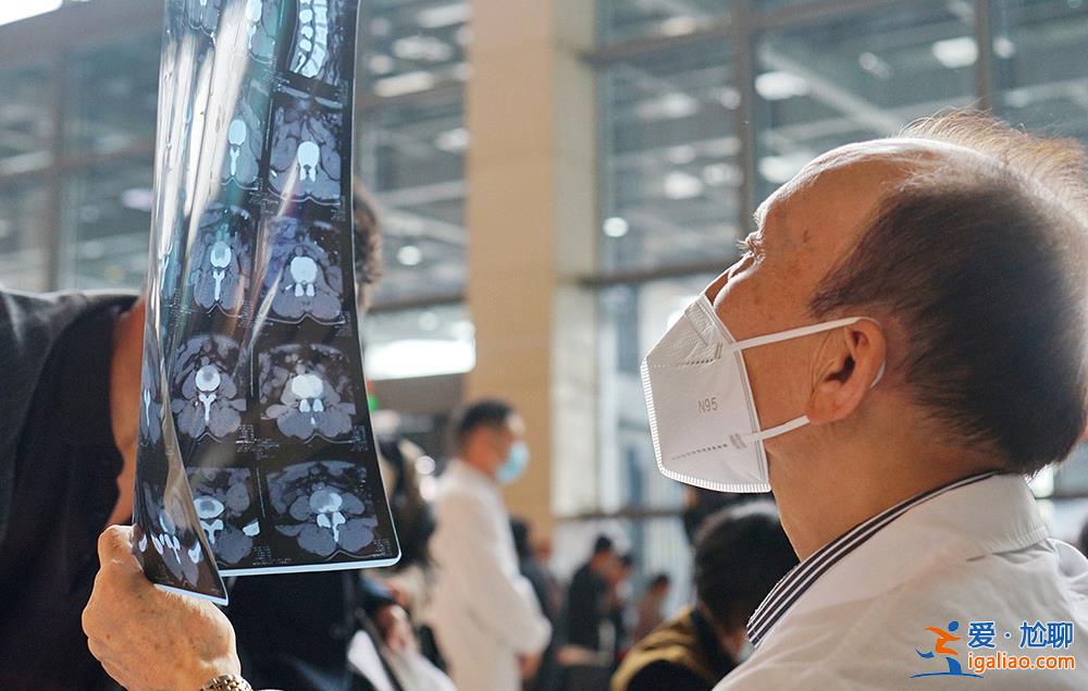 建議出臺個人應對新冠感染的指導意見 倡議春運錯峰返鄉? 建議出臺個人應對新冠感染的指導意見 倡議春運錯峰返鄉?