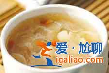 蓮子銀耳湯的做法？