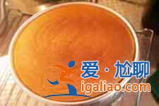 戚風(fēng)蛋糕？
