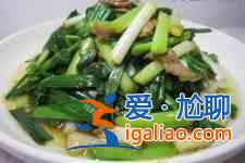 蒜苗肉絲？