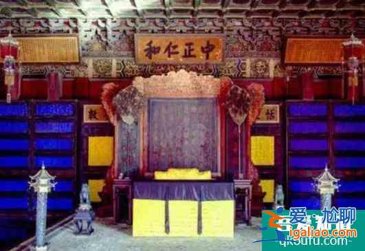 故宮養(yǎng)心殿平面圖 故宮養(yǎng)心殿文物介紹？