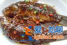 東北醬燜鯽魚的做法? 東北醬燜鯽魚的做法?