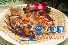 東北醬燜鯽魚的做法? 東北醬燜鯽魚的做法?