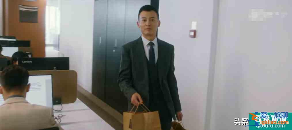 《他其實沒有那么愛你》，四位女生情路坎坷，八位男士各個奇葩？