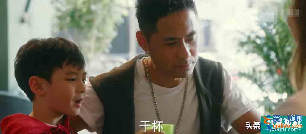 《他其實沒有那么愛你》，四位女生情路坎坷，八位男士各個奇葩？