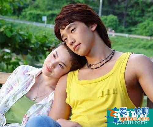 楊超越許魏洲《仲夏滿天心》開播口碑崩了,和《浪漫滿屋》沒法比? 楊超越許魏洲《仲夏滿天心》開播口碑崩了,和《浪漫滿屋》沒法比?