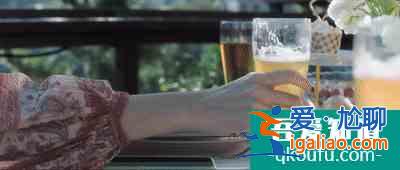 《白色月光》：非得“斗小三”才能體現女性覺醒？？