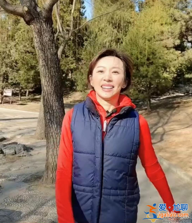 歐陽夏丹消失三年首現身 身心憔悴變化大無人識 網友留言走心了