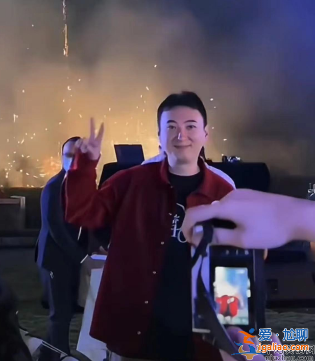 王思聰20歲女友官宣!我可愛的八歲寶寶 網(wǎng)友在線羨慕
