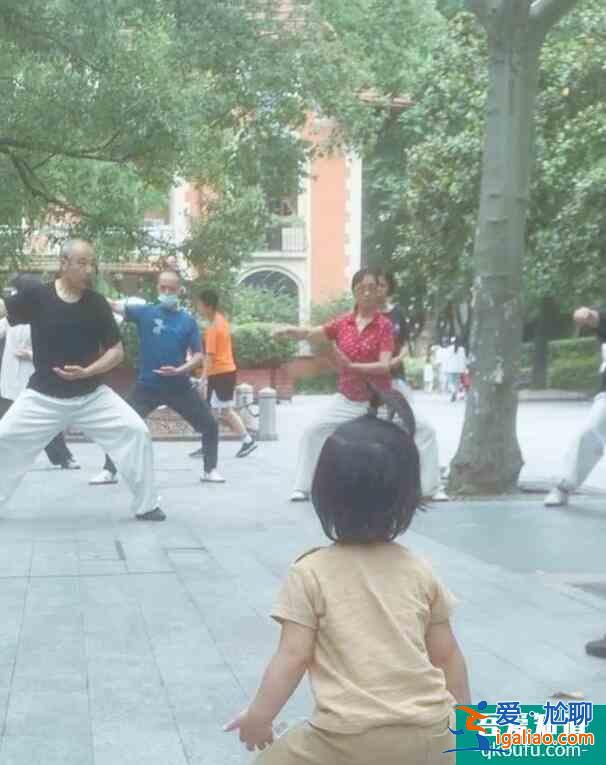 張歆藝曬兒子馬步照 展開手掌有樣學樣畫面逗趣？