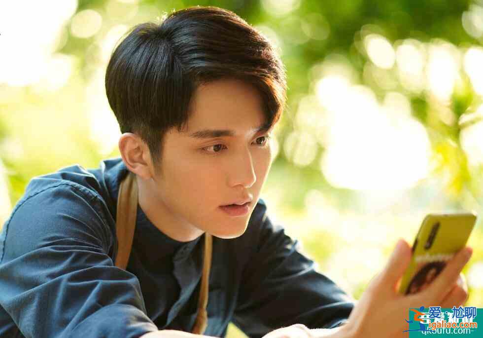 《以家人之名》:賀梅的孩子或并非親生,20年難言之隱浮出水面? 《以家人之名》:賀梅的孩子或并非親生,20年難言之隱浮出水面?