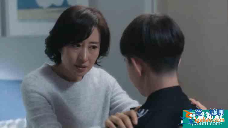 《白色月光》楊雁對張一的陰謀：為獲取信任，騙她自己也有女兒？