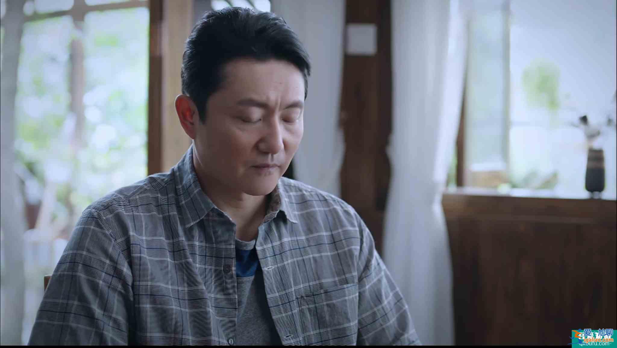 《以家人之名》不過是披著家庭劇外衣的狗血偶像劇？