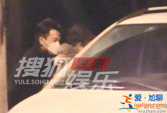 劉愷威李曉峰好事將近?外出聚餐女方全程捂小腹 網友疑問懷孕了嗎