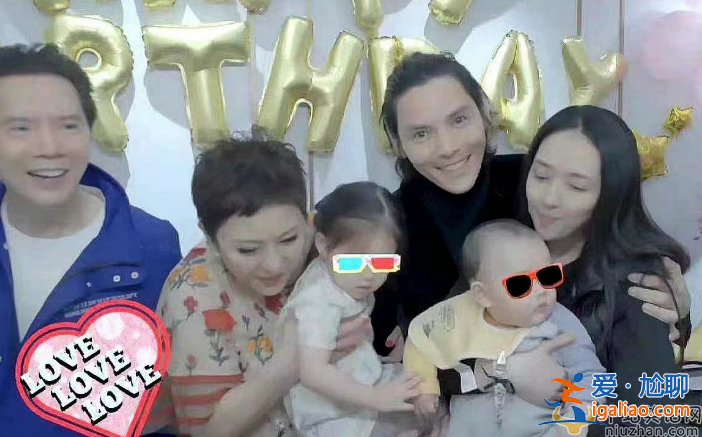向佐一家人合影曝光！郭碧婷一身黑暴瘦惹人疼 網友因為婚變？