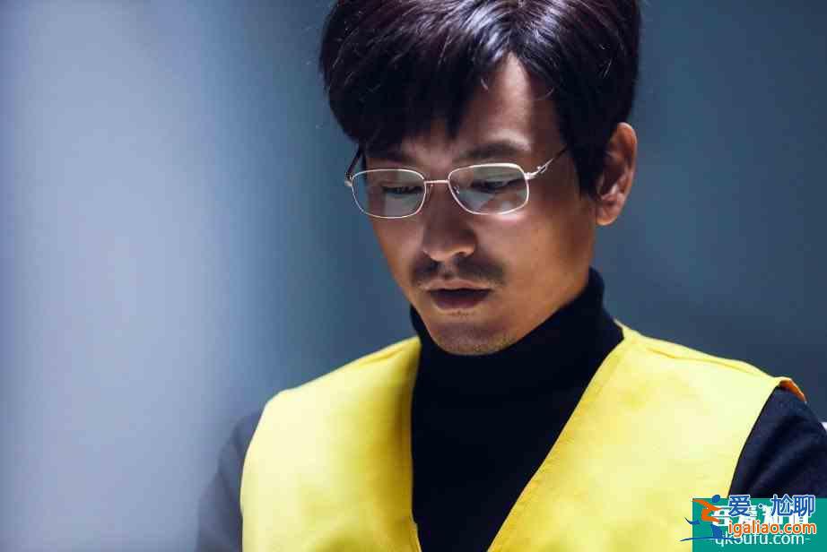 無法抵抗的眼神殺！袁文康《非常目擊》獻(xiàn)名品演技？