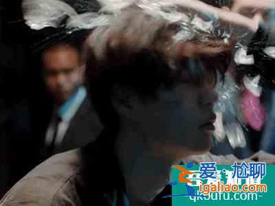 王一博主演《我的奇怪朋友》開播熱度高,導演邢瀟發文有深意? 王一博主演《我的奇怪朋友》開播熱度高,導演邢瀟發文有深意?