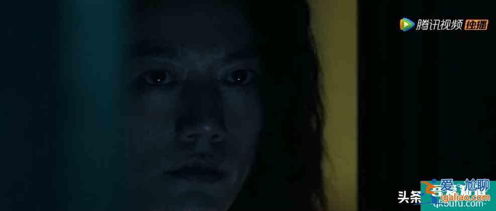 摩天大樓：高檔公寓發現一名女尸，警方發現其背后藏著很深的秘密？