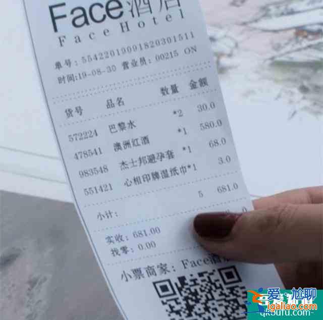 懸疑劇《白色月光》：結婚10年被綠，打碎婚姻的往往都是細節？