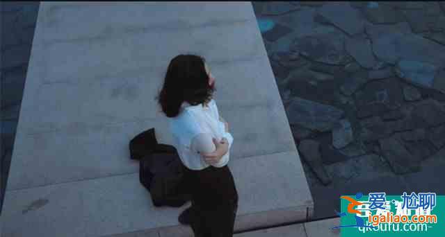 懸疑劇《白色月光》：結婚10年被綠，打碎婚姻的往往都是細節？