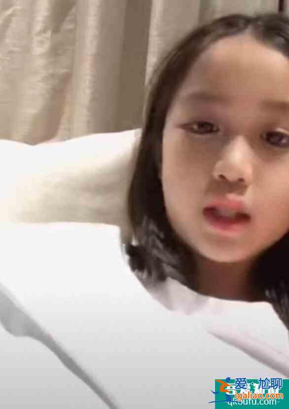 鐘麗緹女兒力挺孟佳 考拉模仿其說話的樣子太可愛了？