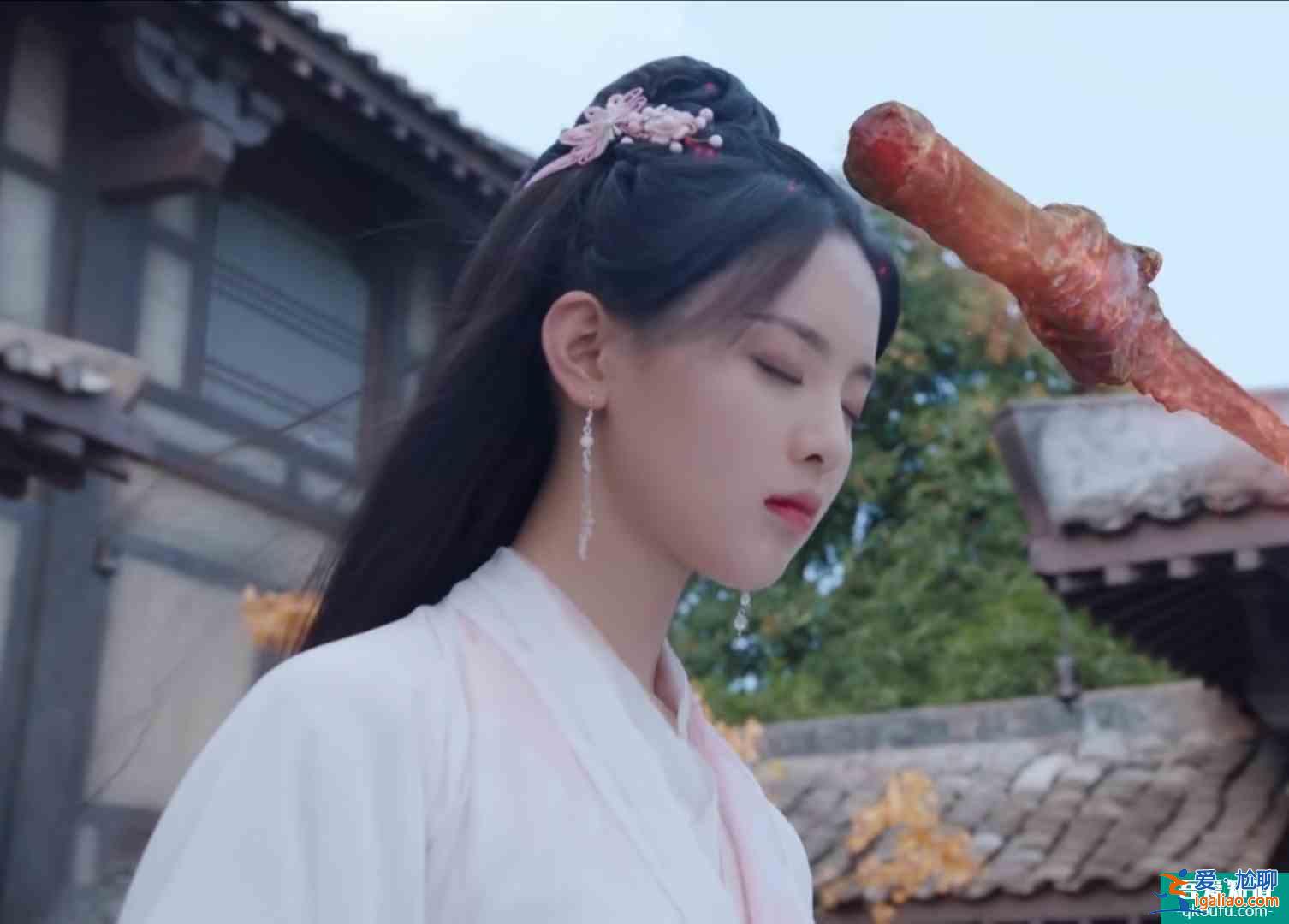 《且聽鳳鳴》:鳳舞與左青鸞的再次對決,是鳳舞贏嗎?? 《且聽鳳鳴》:鳳舞與左青鸞的再次對決,是鳳舞贏嗎??