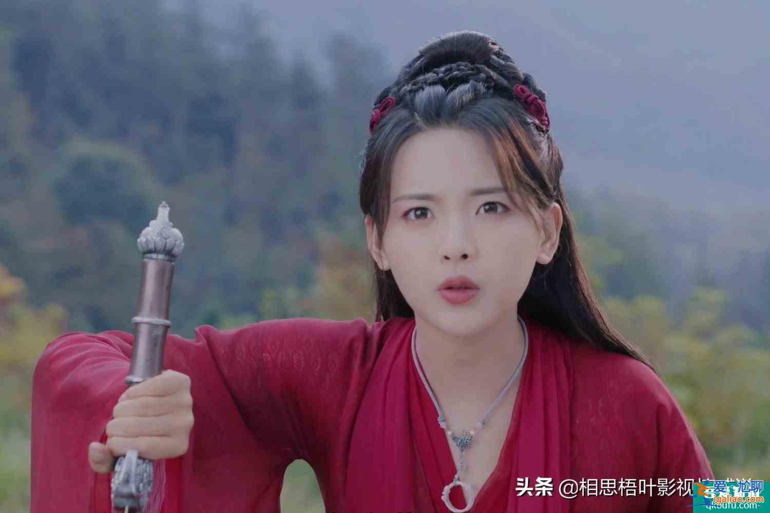 《且聽鳳鳴》開篇：雖然這世界很大，但是注定的人始終會再見？