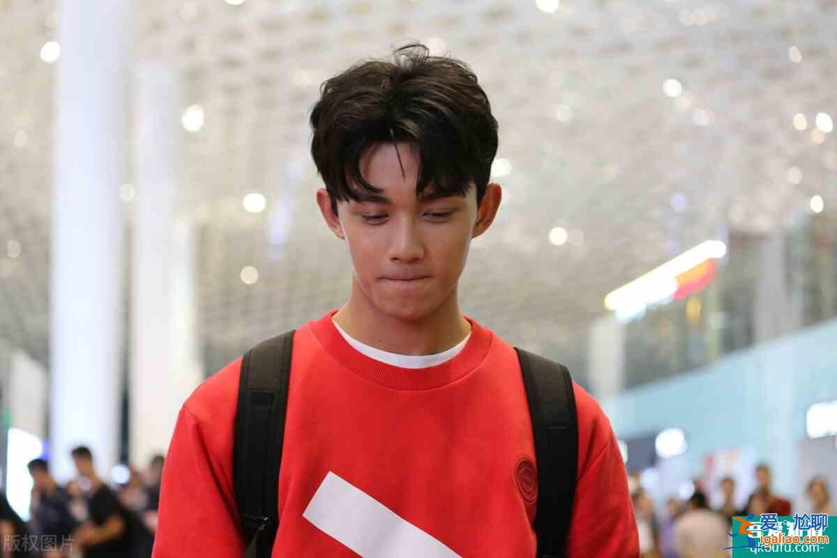 如何看待由鹿晗、吳磊主演的網(wǎng)劇《穿越火線》?？