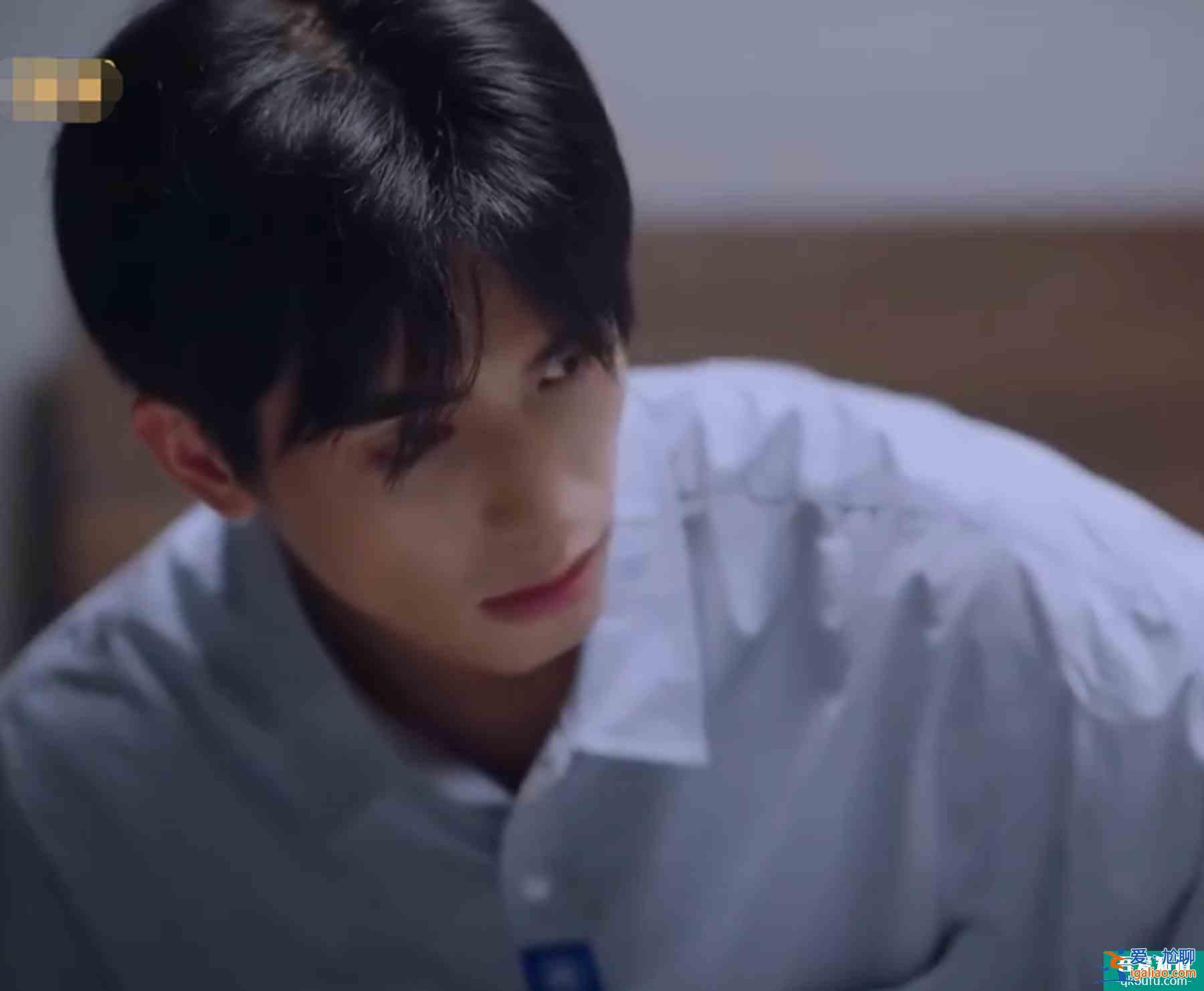 以家人之名：凌霄消失9年另有隱情？滿身都是傷，疑似吃抗抑郁藥？