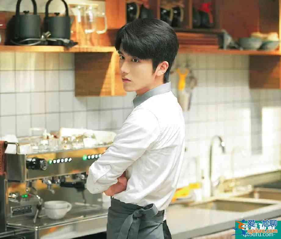 《以家人之名》凌霄對尖尖“圖謀不軌”，子秋只想用一生保護她？