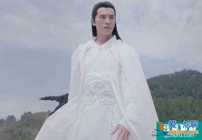 且聽鳳鳴：左青鸞為何那么在意朝歌？又為何那么恨鳳舞？？