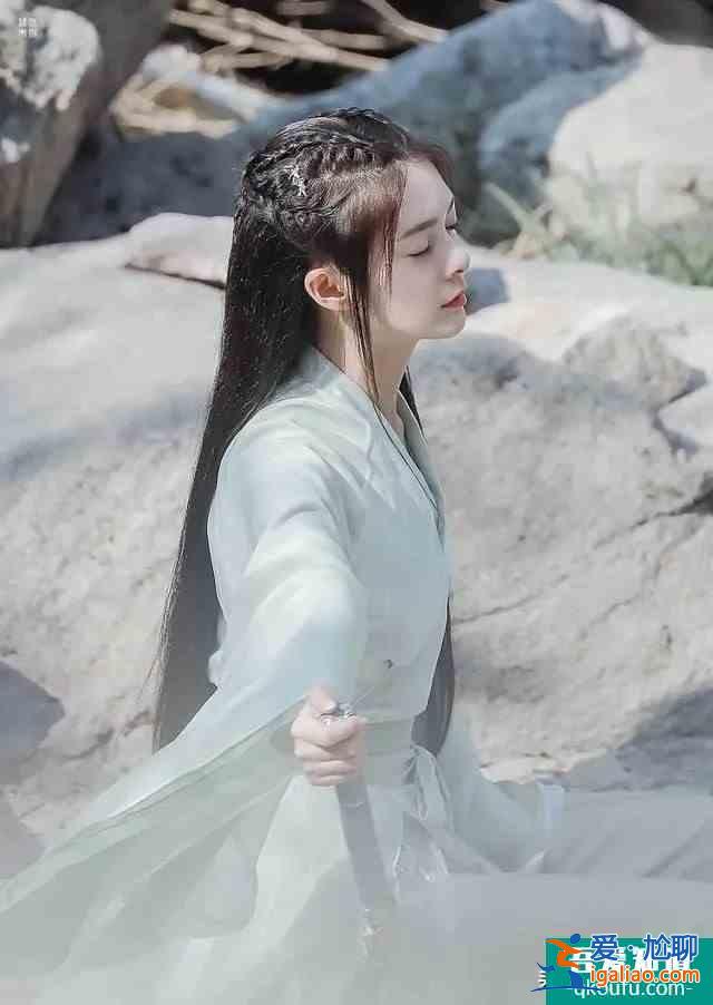 《且聽鳳鳴》有哪些看點？楊超越、傅菁演技驚艷，劇情絕不拖沓？