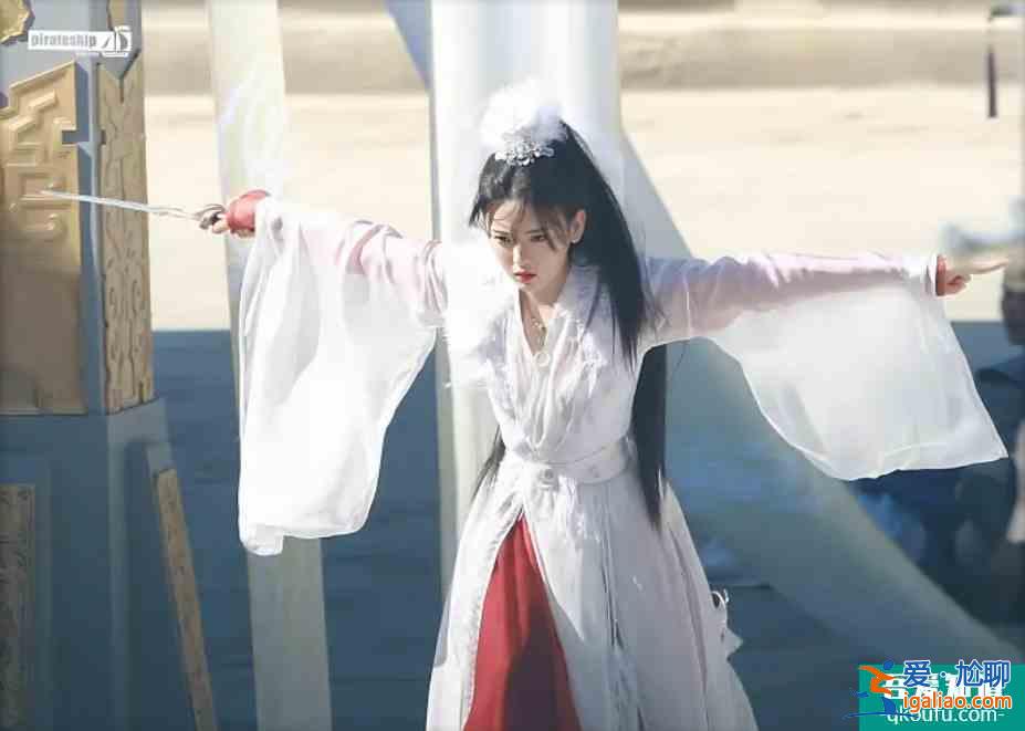 搞笑修仙劇《且聽鳳鳴》顏值演技在線,楊超越古裝女主竟意外不錯? 搞笑修仙劇《且聽鳳鳴》顏值演技在線,楊超越古裝女主竟意外不錯?