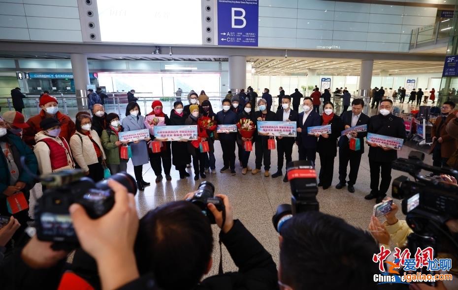 內地與港澳人員往來全面恢復后 首個香港赴北京旅游團抵京？