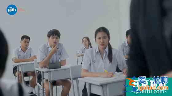 考場詭異聲響不斷，原來誰能破譯噪音，誰就能得到答案（追劇）？