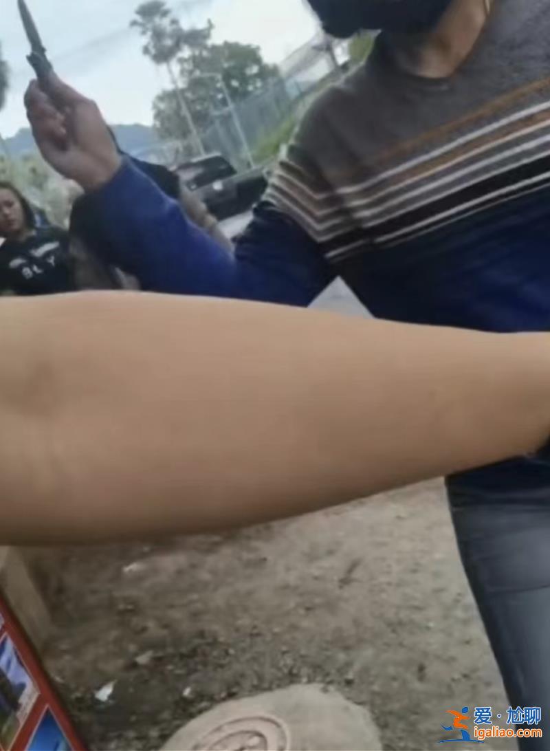 中國游客在泰國被割傷！傷人者被逮捕 涉事旅行社被吊銷執照？