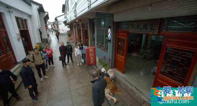 重啟:王俊義的意圖已浮現;丁主管不是讓吳邪去查案而是找解藥? 重啟:王俊義的意圖已浮現;丁主管不是讓吳邪去查案而是找解藥?