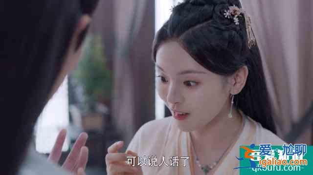 且聽鳳鳴:鳳舞主動起來,君臨淵完全招架不住,可惜她別有用心? 且聽鳳鳴:鳳舞主動起來,君臨淵完全招架不住,可惜她別有用心?