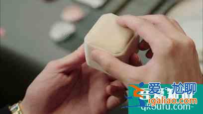 《幸福還會(huì)來敲門》首播熱度高 聶遠(yuǎn)變暖男，吳謹(jǐn)言太霸氣？
