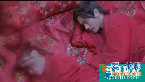 《天舞紀》：想和圣女談戀愛嗎，虐到心肝痛的那種？