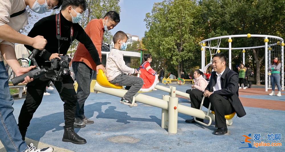 “丑出圈”是偶然 不會(huì)跟著偶然走下去？
