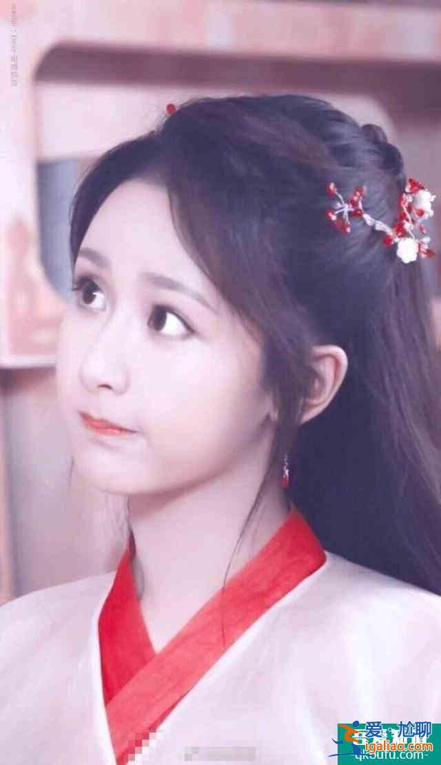 都說《琉璃》設定像《香蜜沉沉》，兩位女主比，你覺得誰顏值高？