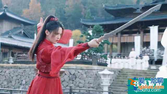 且聽鳳鳴：鳳舞遭青鸞暗算，丟失鳳凰真血變成廢柴，鳳舞徹底崩潰？