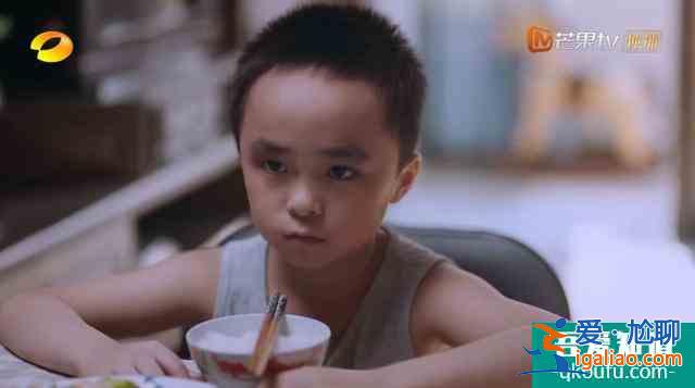 《以家人之名》首播，小演員很加分，成年后譚松韻無縫銜接李尖尖？