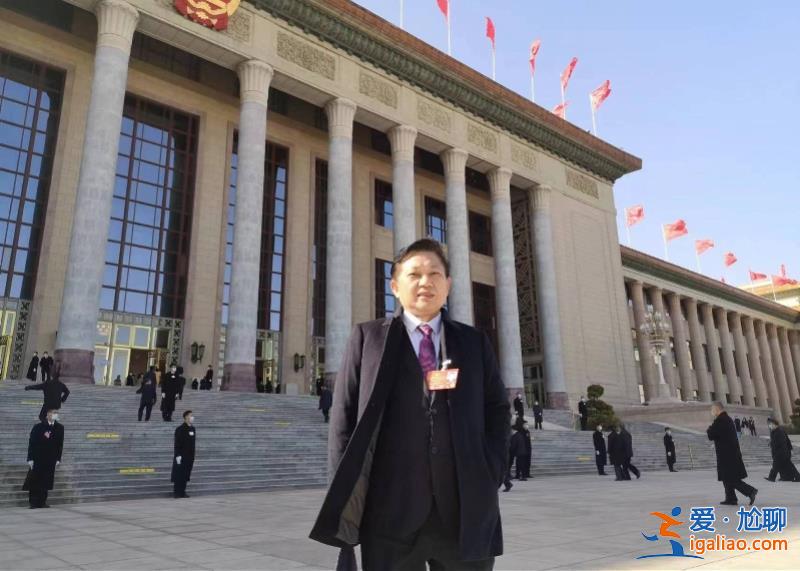 建議調(diào)整雙休日 試點隔周三休鼓勵消費？