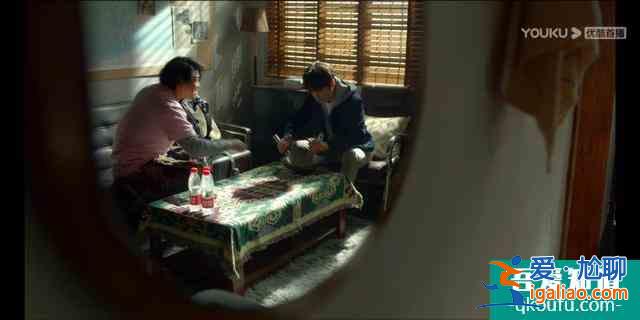 《重啟》：鐵三角只剩吳邪，小哥不見，胖子尋愛，卻被廣告迷了眼？