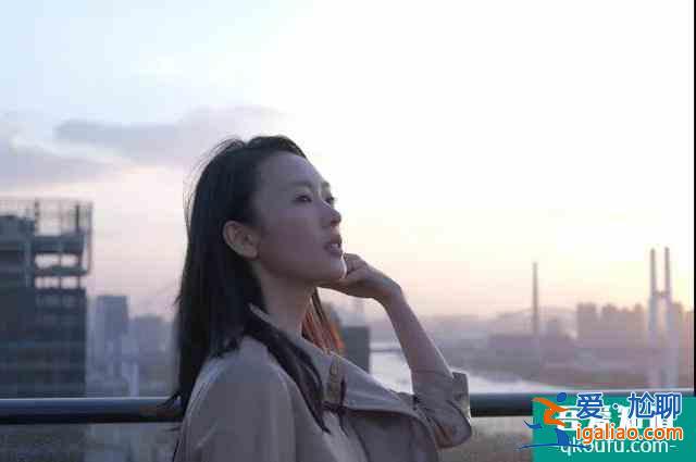 女人“三十而已”，伴隨瑜伽乘風(fēng)破浪，越活越魅力？