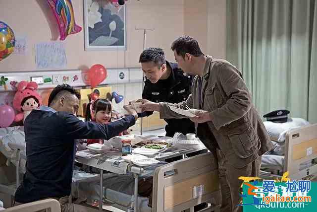《邪惡之花》：豆瓣9.0高分懸疑劇，花美男李準(zhǔn)基挑戰(zhàn)雙面角色？