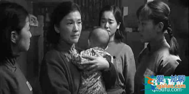 八月宋佳的新劇有點羞羞，馬伊琍的“放飛自我”更適合全家觀賞？