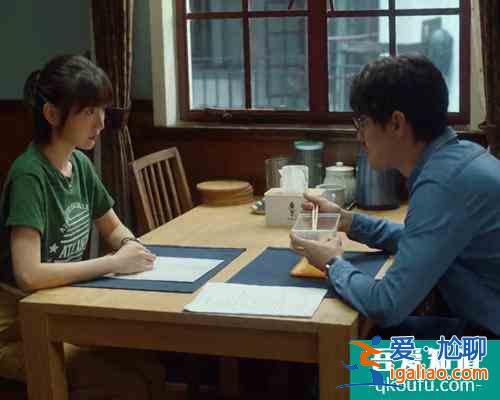 《三十而已》鐘曉芹:不能彼此成長(zhǎng)的婚姻,終究是泡沫一吹就散? 《三十而已》鐘曉芹:不能彼此成長(zhǎng)的婚姻,終究是泡沫一吹就散?